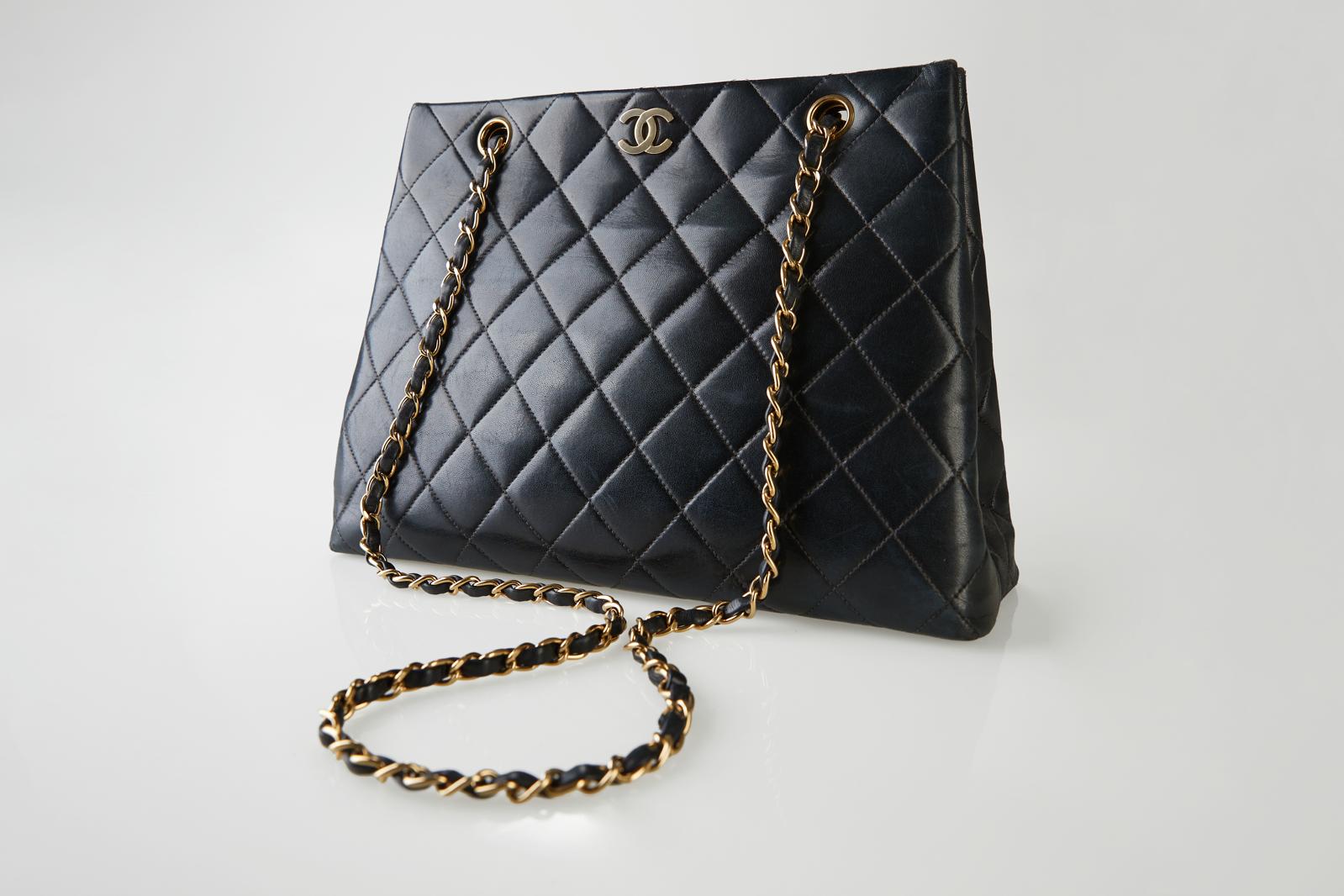 Chanel Vintage Shopping Tote – Schwarz, Gold Hardware